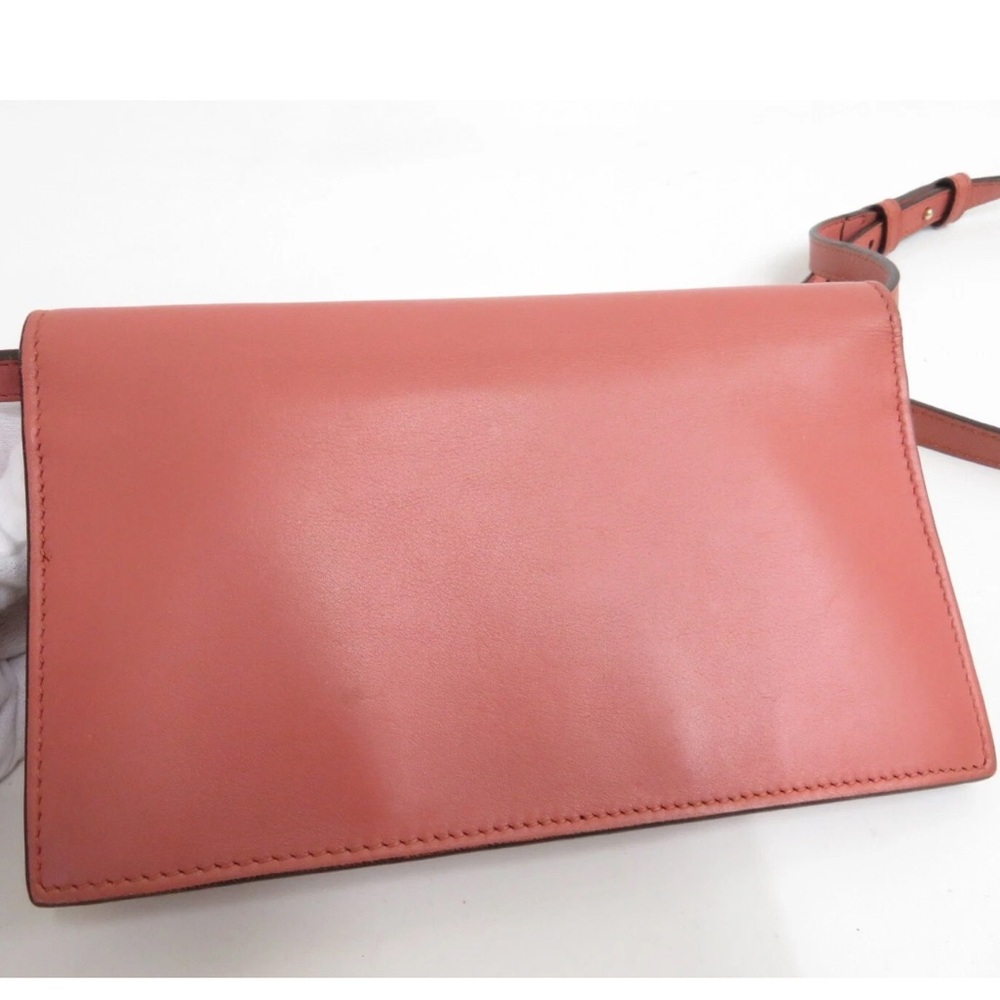 ❌SOLD❌GUCCI LOGO LEATHER WOC CROSSBODY BAG - Picture 3 of 13